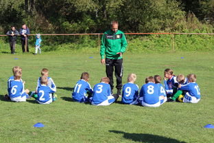 hth官网-国足高密度对抗中战术应变能力评分模型